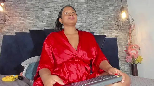 Emily Brown18 online show from 12.21.25