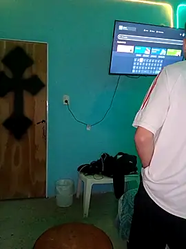 Snapshot of matiatr1112 chatting on 09.17.25 matiatr1112 online show from 09.17.25