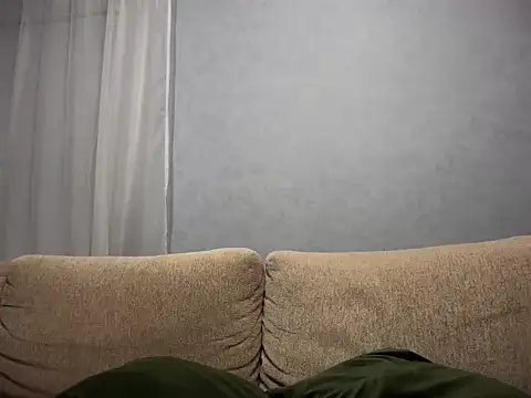 Snapshot of NikexPretty chatting on 10.15.25 NikexPretty online show from 10.15.25