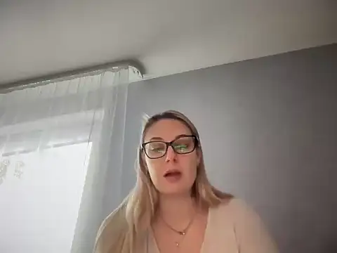 NikexPretty online show from 11.30.25