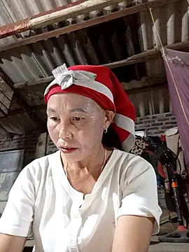 me-cute online show from 10.18.25