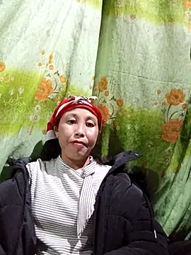 me-cute online show from 11.03.25