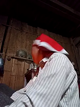 me-cute online show from 12.22.25