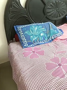 Snapshot of payal_261072_ chatting on 09.17.25 payal 261072  online show from 09.17.25