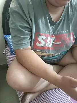 Snapshot of payal_261072_ chatting on 10.08.25 payal 261072  online show from 10.08.25