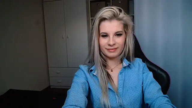 KristineGlow online show from 06.16.26