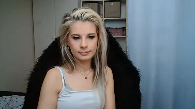 KristineGlow online show from 06.23.26