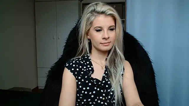 KristineGlow online show from 07.02.26
