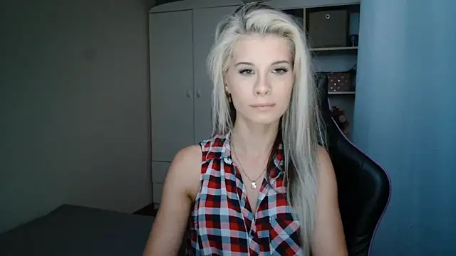 KristineGlow online show from 07.28.26