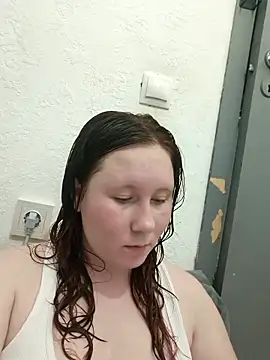 MiaKissy online show from 10.19.25