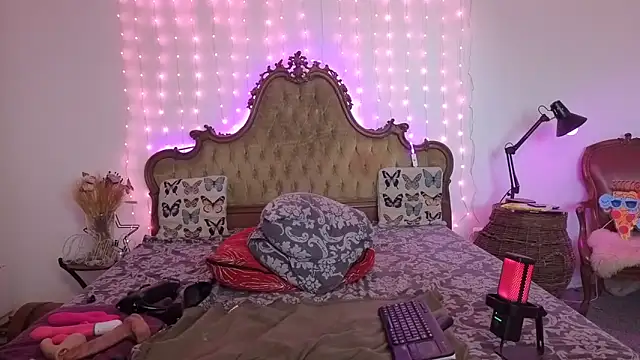 SilkenSin online show from 04.14.26