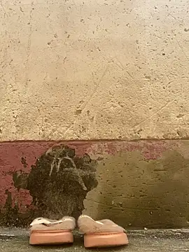 Snapshot of Crazyqueenxxx chatting on 12.19.25 Crazyqueenxxx online show from 12.19.25