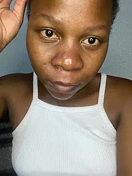 Snapshot of Crazyqueenxxx chatting on 04.05.26 Crazyqueenxxx online show from 04.05.26