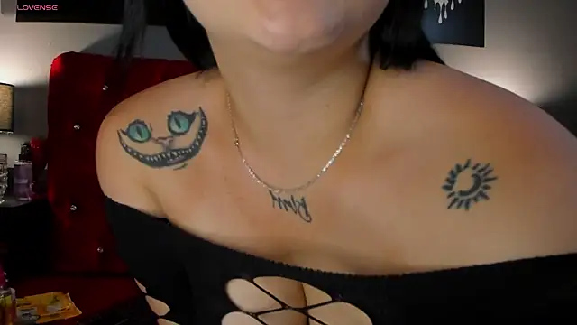 Emily Reyna online show from 10.07.25