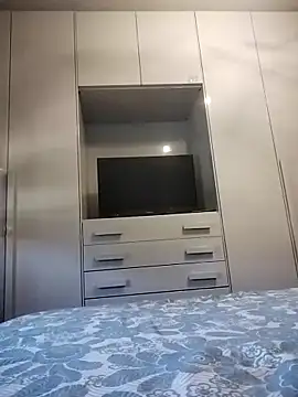 caldaevogliosa81 online show from 09.19.25