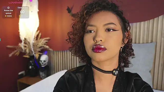 Nina Kinky online show from 10.07.25