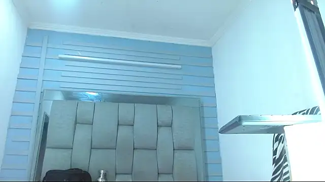 Valentin Gray online show from 09.18.25