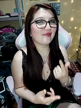 MaruMoon69 online show from 10.23.25