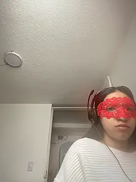 Snapshot of seduccisw chatting on 10.23.25 seduccisw online show from 10.23.25