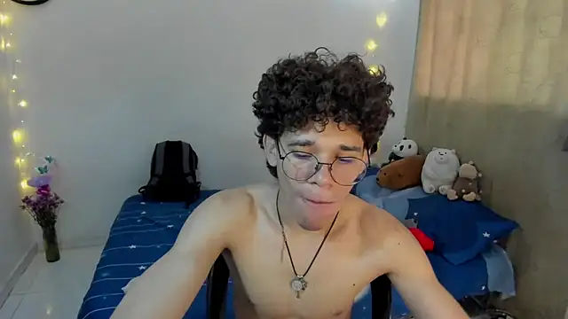 Tom Blues online show from 11.13.25