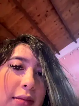 Emiily Moore1 online show from 10.18.25