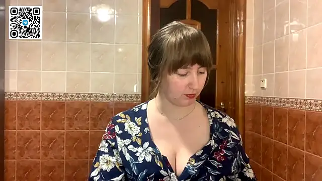 MaroonMoon  online show from 01.11.26