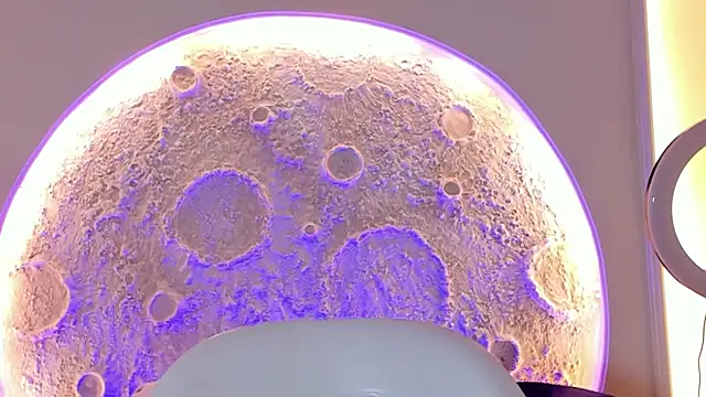  Noah19 online show from 10.17.25