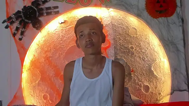  Noah19 online show from 10.24.25