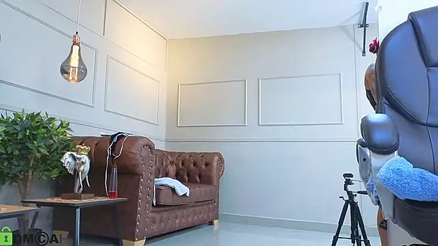 Lollipop Rose online show from 10.03.25