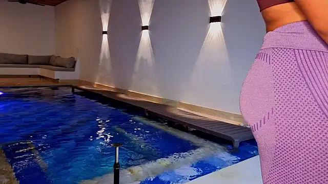 Lollipop Rose online show from 10.29.25