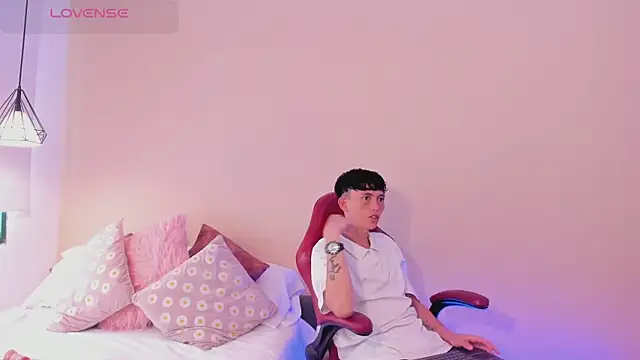 DodoyandCriss online show from 09.14.25