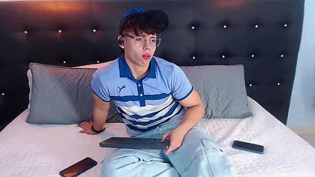 Jhoumod 21 online show from 10.04.25