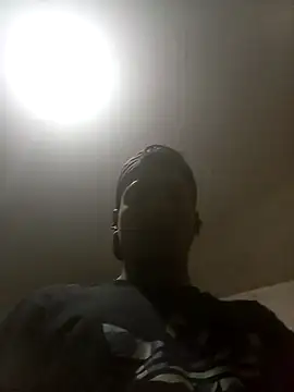 Snapshot of Bebicho14 chatting on 10.05.25 Bebicho14 online show from 10.05.25