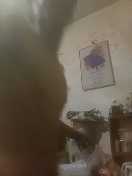 Bebicho14 online show from 12.19.25