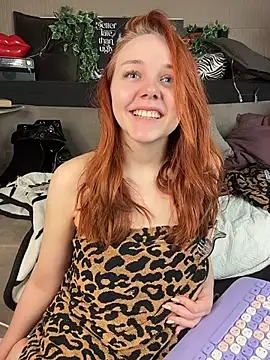 PollyVinice online show from 12.22.25