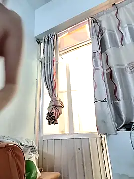 Snapshot of simsim-00 chatting on 03.01.26 simsim-00 online show from 03.01.26