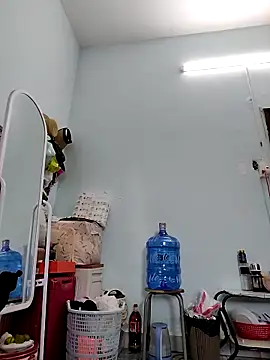 Snapshot of simsim-00 chatting on 03.02.26 simsim-00 online show from 03.02.26