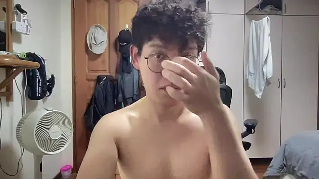 Passionatetwink2 online show from 10.14.25