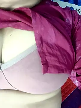 SpicyLaila007 online show from 09.09.25