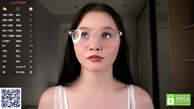 DelphaDivenere online show from 10.29.25