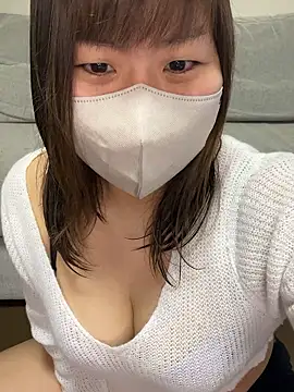 Snapshot of xxx_yuna_xxx chatting on 11.09.25 xxx yuna xxx online show from 11.09.25