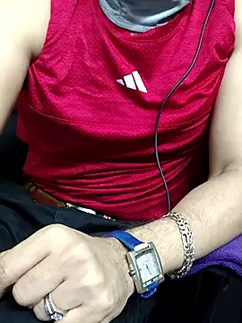 Snapshot of chocolate_alone chatting on 10.02.25 chocolate alone online show from 10.02.25