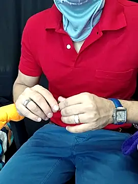 Snapshot of chocolate_alone chatting on 10.05.25 chocolate alone online show from 10.05.25