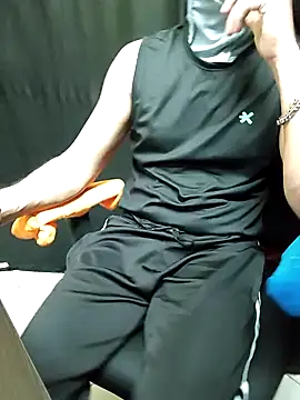 Snapshot of chocolate_alone chatting on 10.13.25 chocolate alone online show from 10.13.25