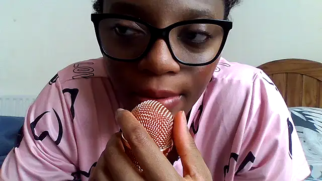 SexyGemBeautyX online show from 09.16.25