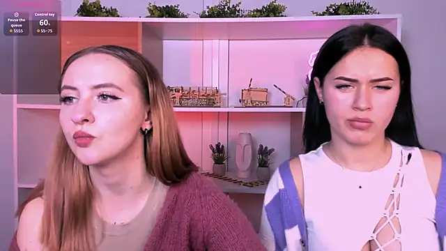 mila glow1 online show from 10.22.25