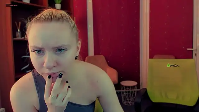 Snapshot of mila_glow1 chatting on 02.03.26 mila glow1 online show from 02.03.26