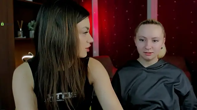 Snapshot of mila_glow1 chatting on 02.04.26 mila glow1 online show from 02.04.26