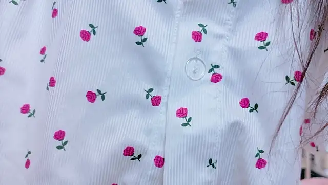 RIRI-style online show from 10.17.25