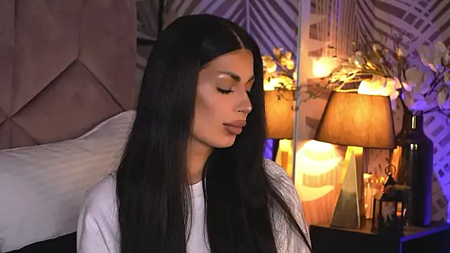 EvaRhea online show from 02.06.26